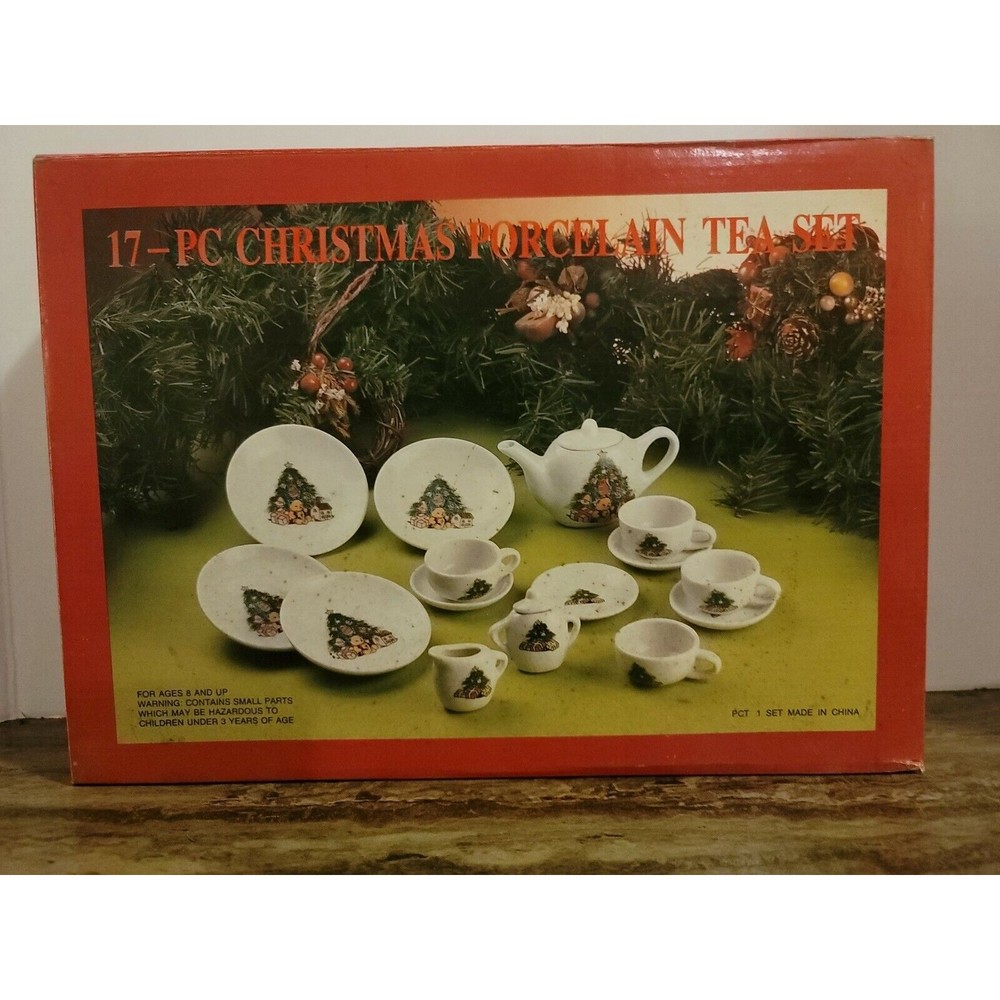 17-peice Christmas Porcelain Tea Set Tree Bear Complete New old stock miniature